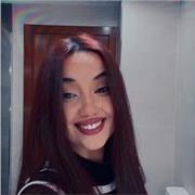 Me defino como una persona muy cercana y que se adapta a las necesidades del alumnado.